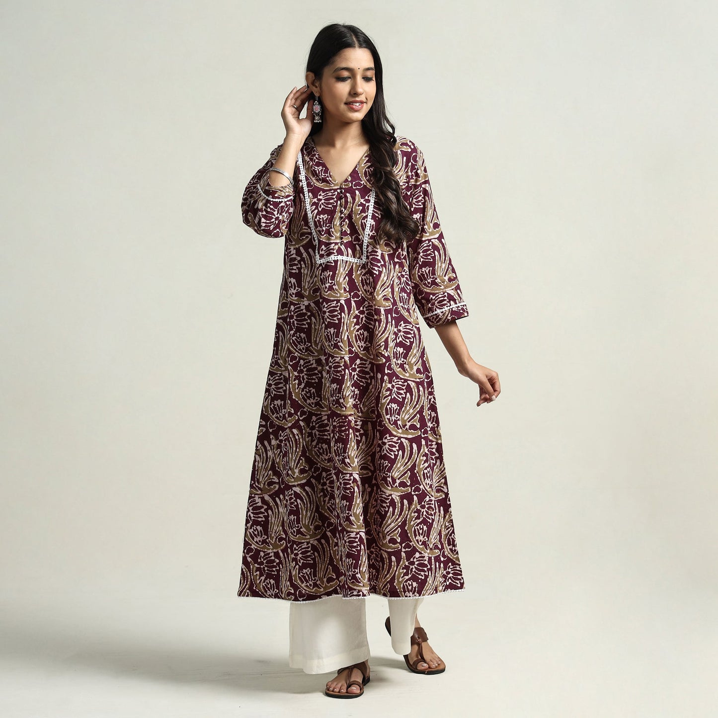 Buy Hand Batik Printed Cotton A-Line Kurta with Lace Work Online at iTokri.com