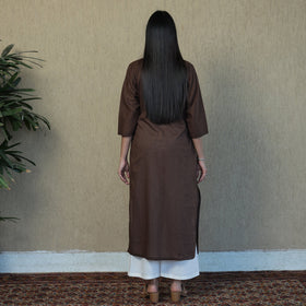  Mulmalai Cotton Plain Dyed Straight Kurta 