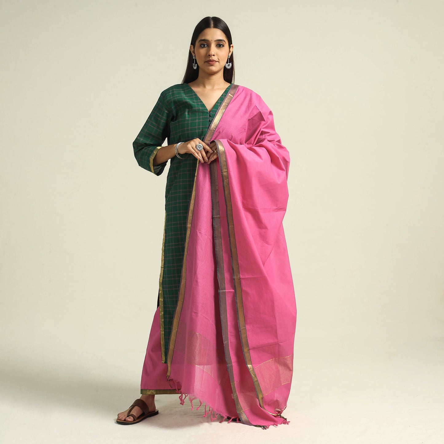 Buy Mangalagiri Handloom Cotton Kurta with Palazzo & Dupatta Set Online at iTokri.com