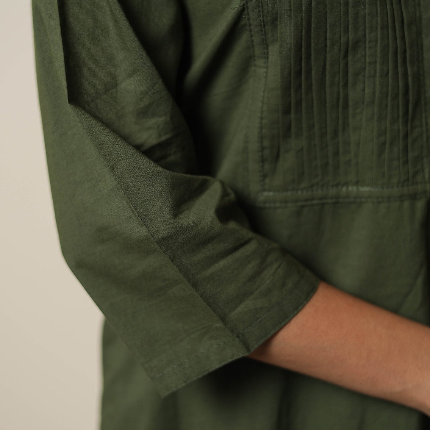 Dark Green - Plain Cotton Pintuck Long Kurta 24