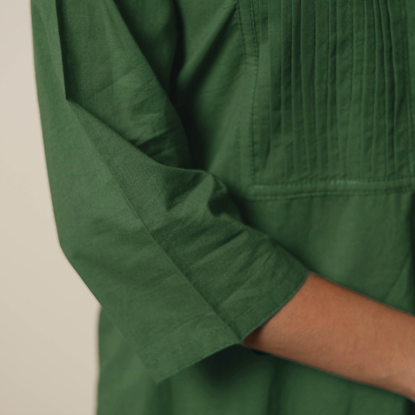 Dark Green - Plain Cotton Pintuck Long Kurta 24