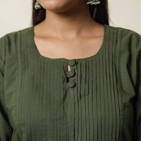 Dark Green - Plain Cotton Pintuck Long Kurta 24