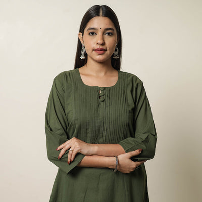 Dark Green - Plain Cotton Pintuck Long Kurta 24