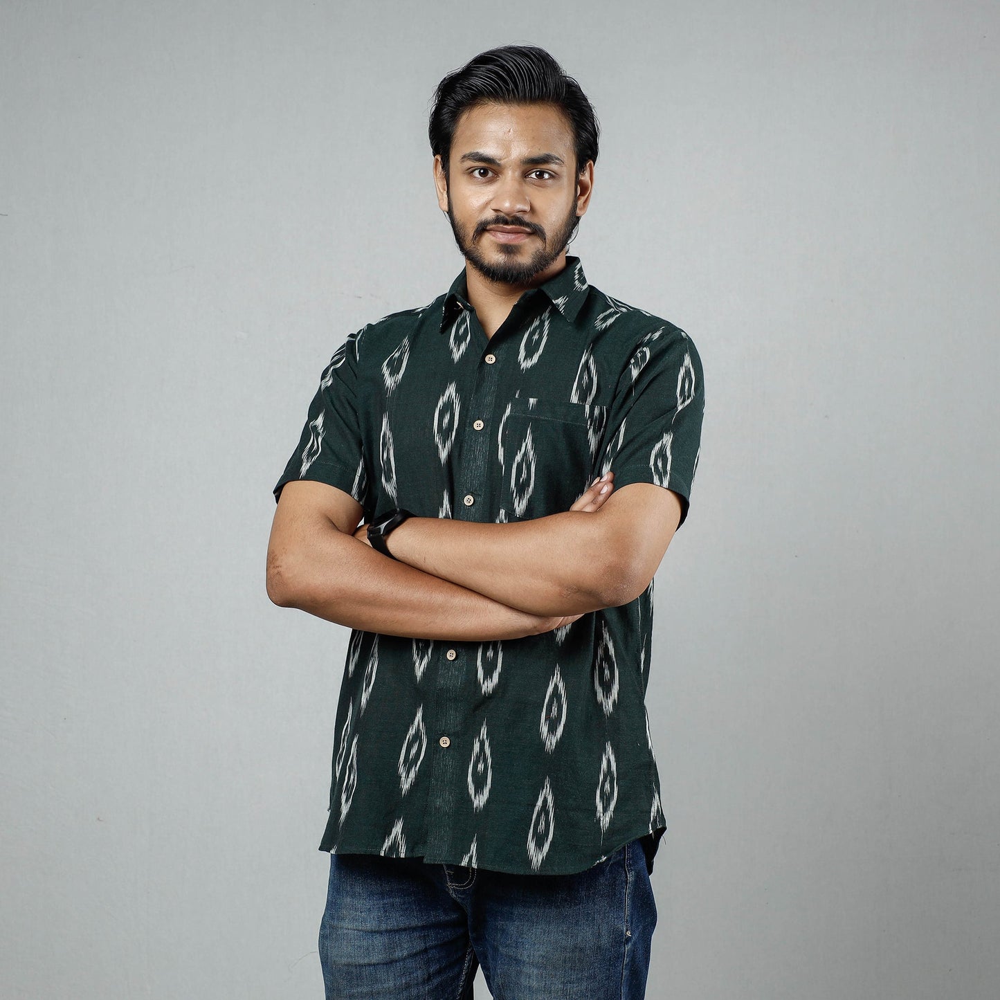 Dark green - pochampally ikat weave cotton men half sleeve