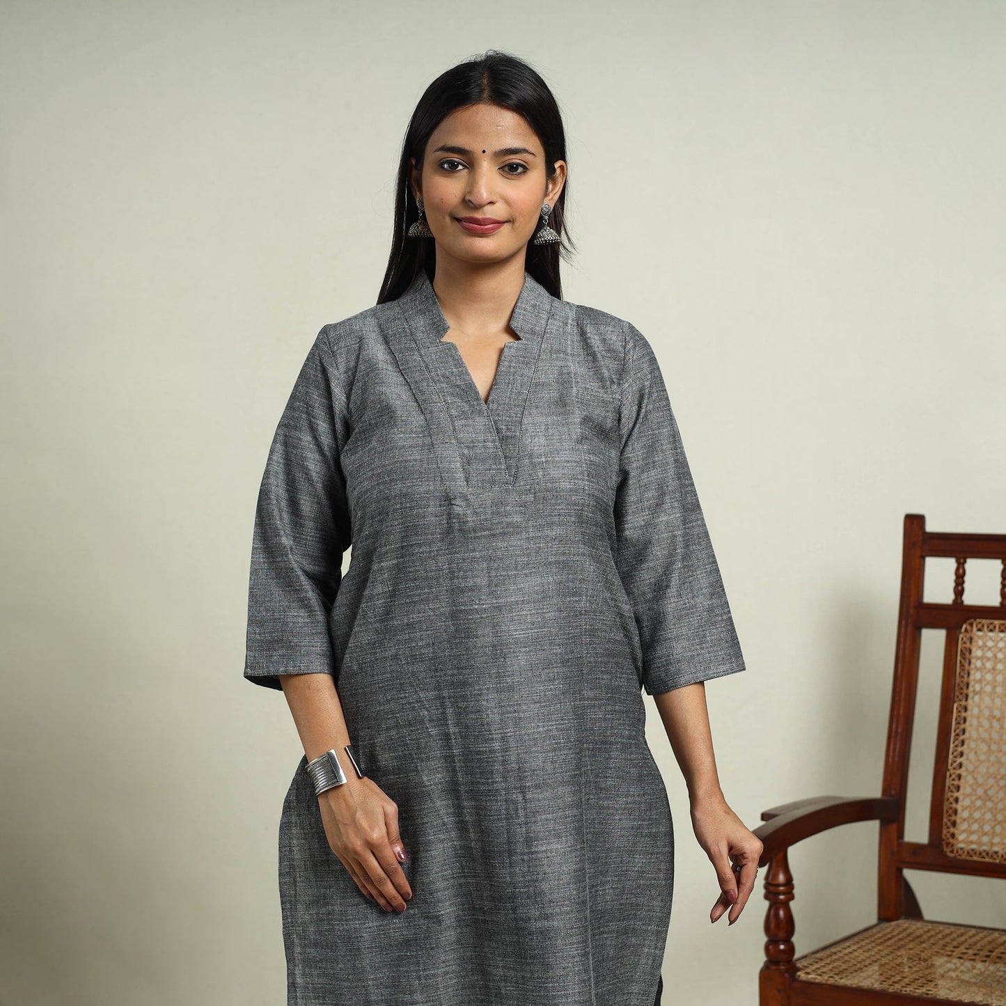 Buy Dark Grey Jhiri Handloom Straight Cotton Kurta for Women
