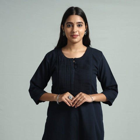 Buy Jhiri Handloom Cotton Pintuck Long Kurta Online l iTokri.com