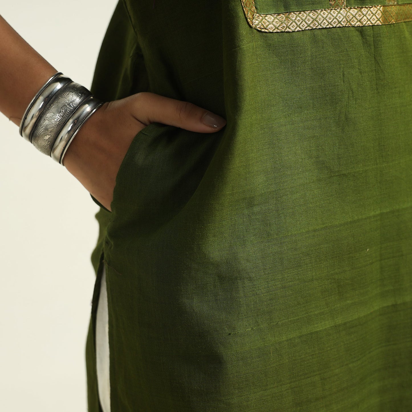 Dark olive green - mangalagiri handloom cotton straight