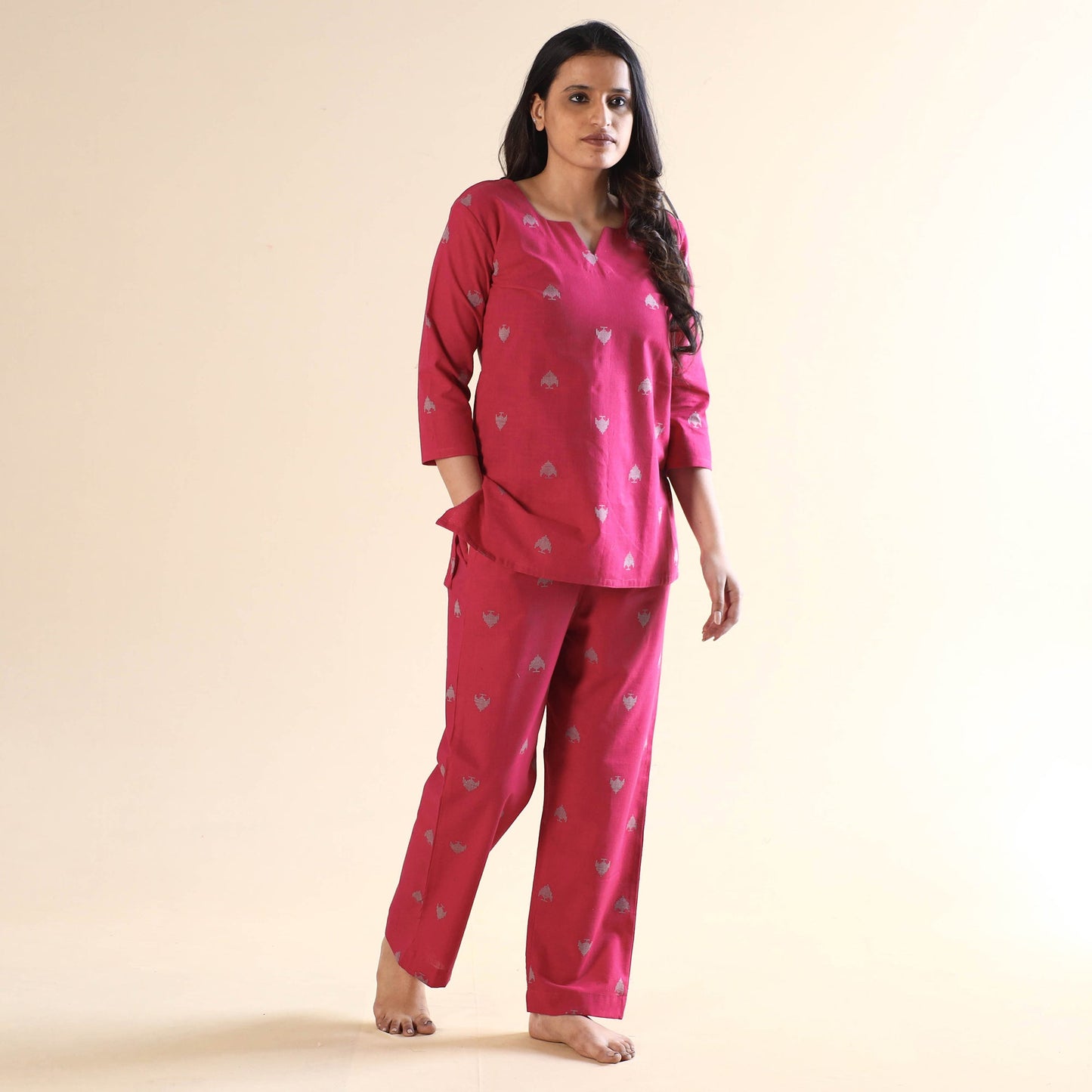 Dark pink jacquard cotton top & pyjama night suit set