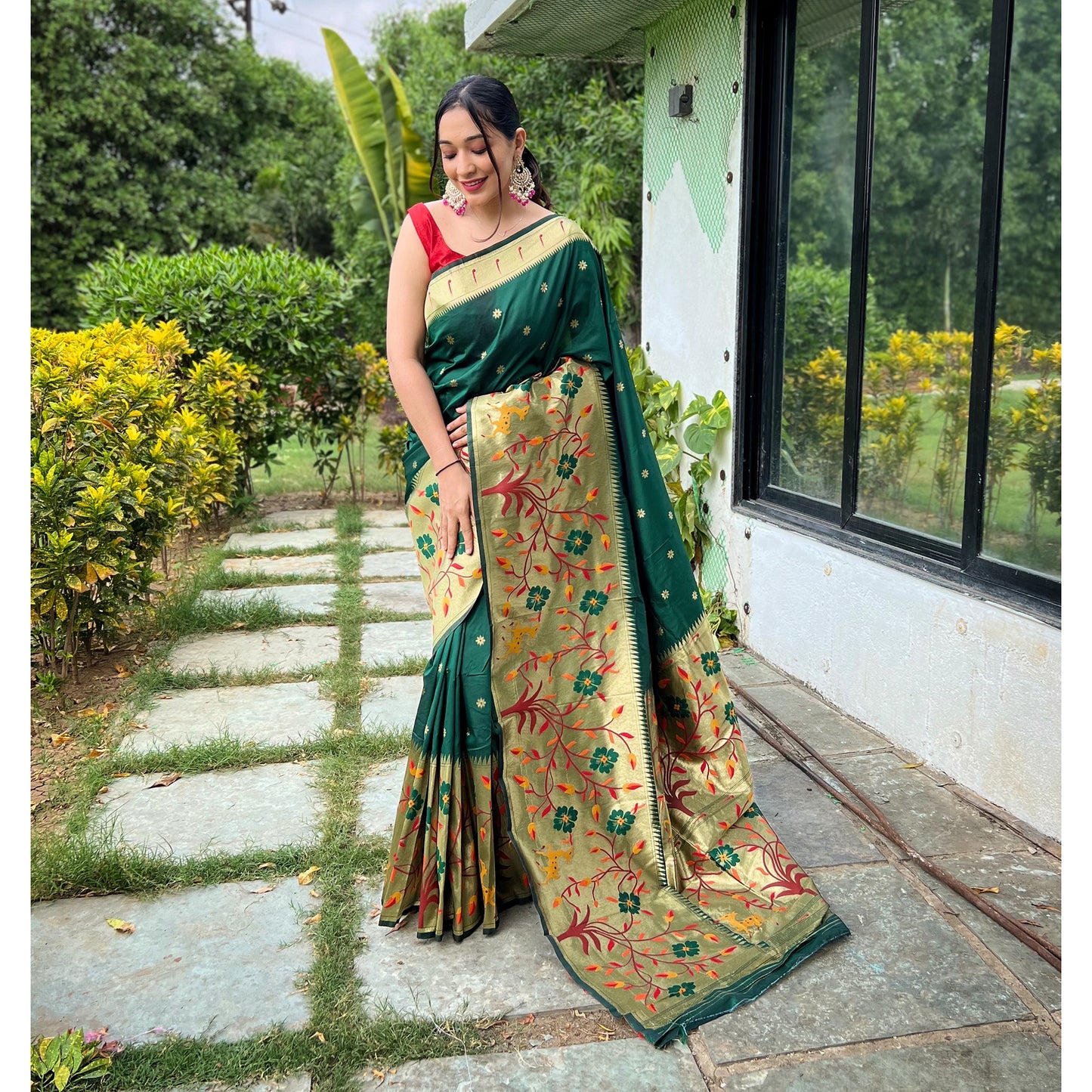 Gayatri Dark Green Paithani Silk Handwork Saree