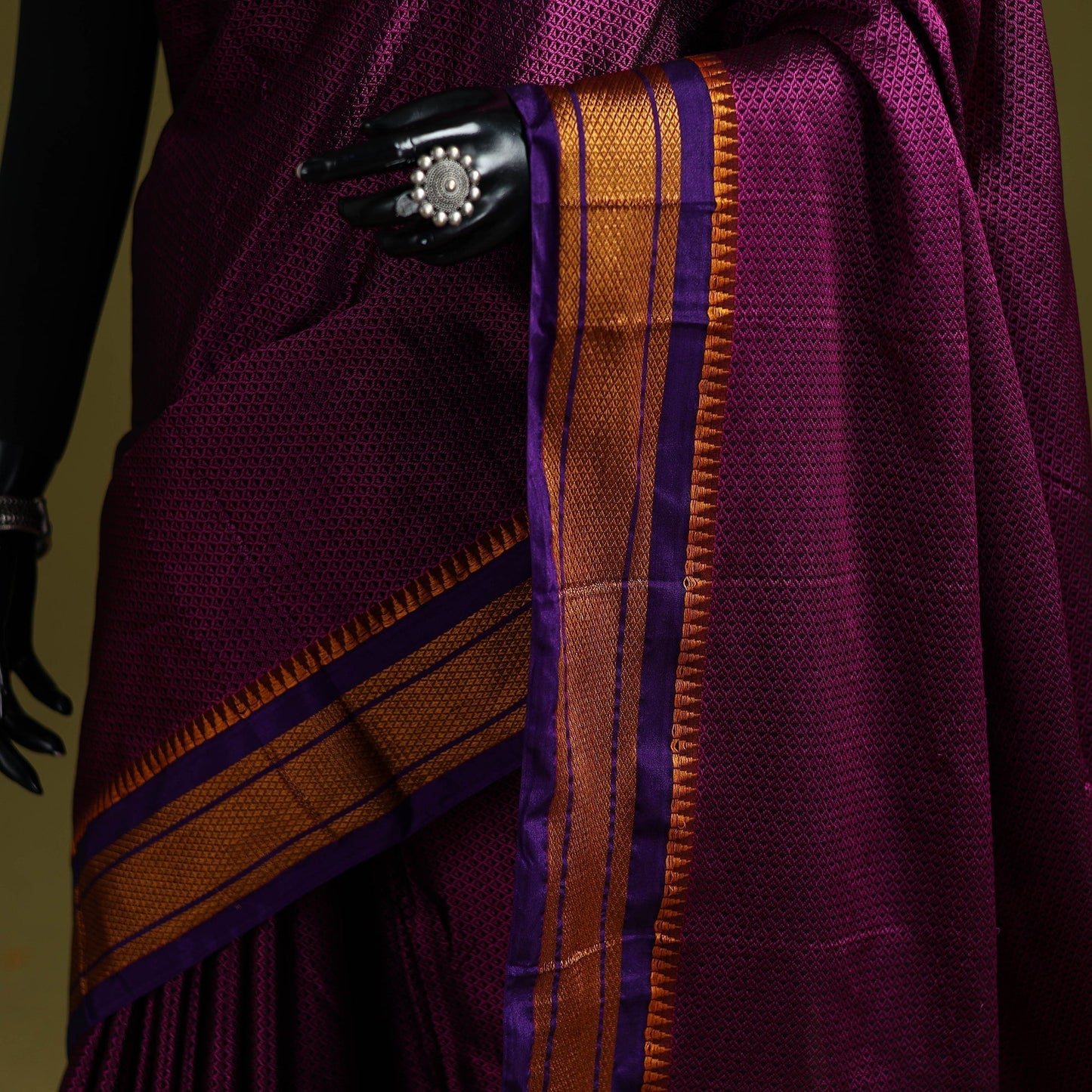 Silk cotton khun saree with ilkal pallu chikki paras border