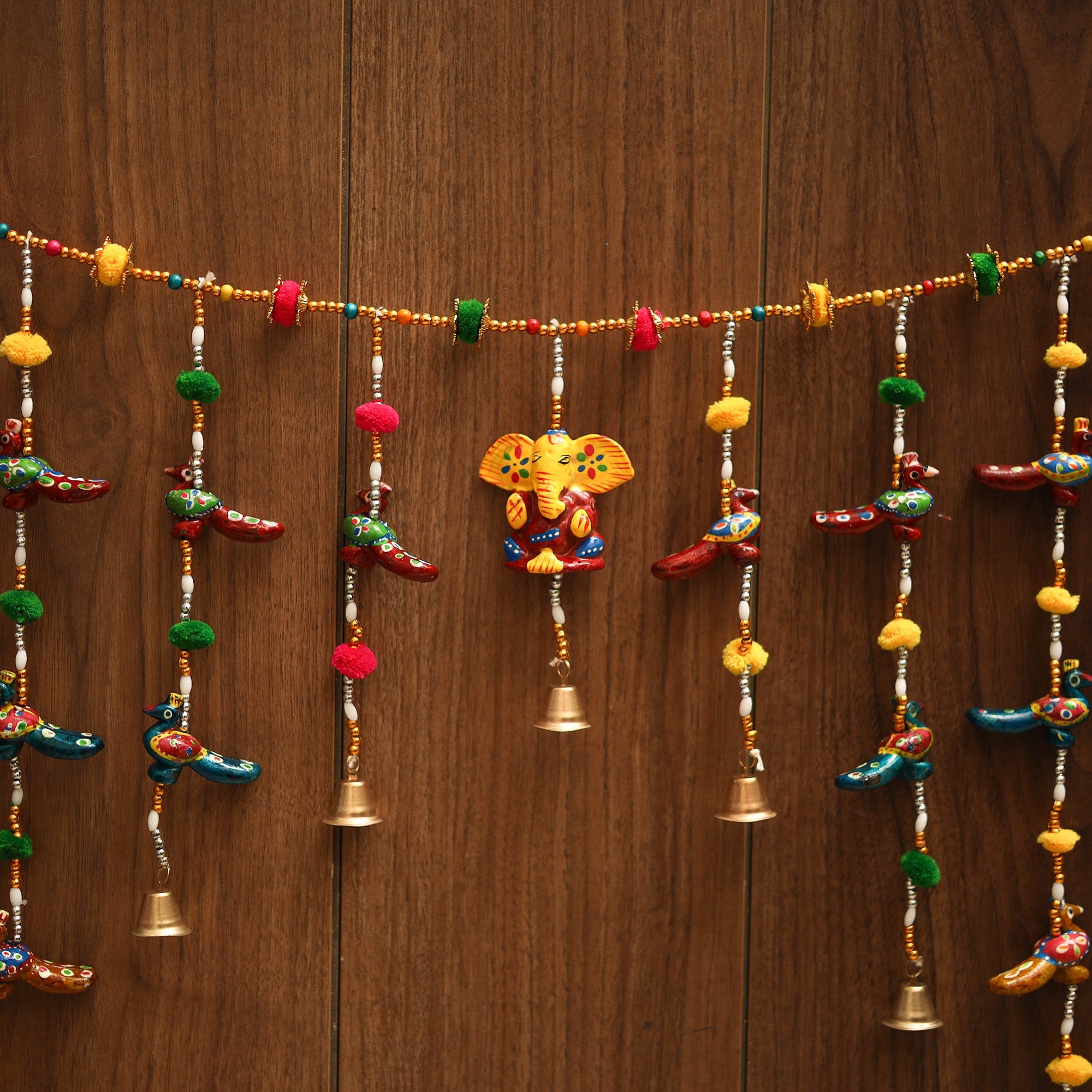 Decorative bead work handpainted bandarwal toran 01