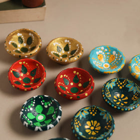Decorative handpainted clay diya (set of 10) 04