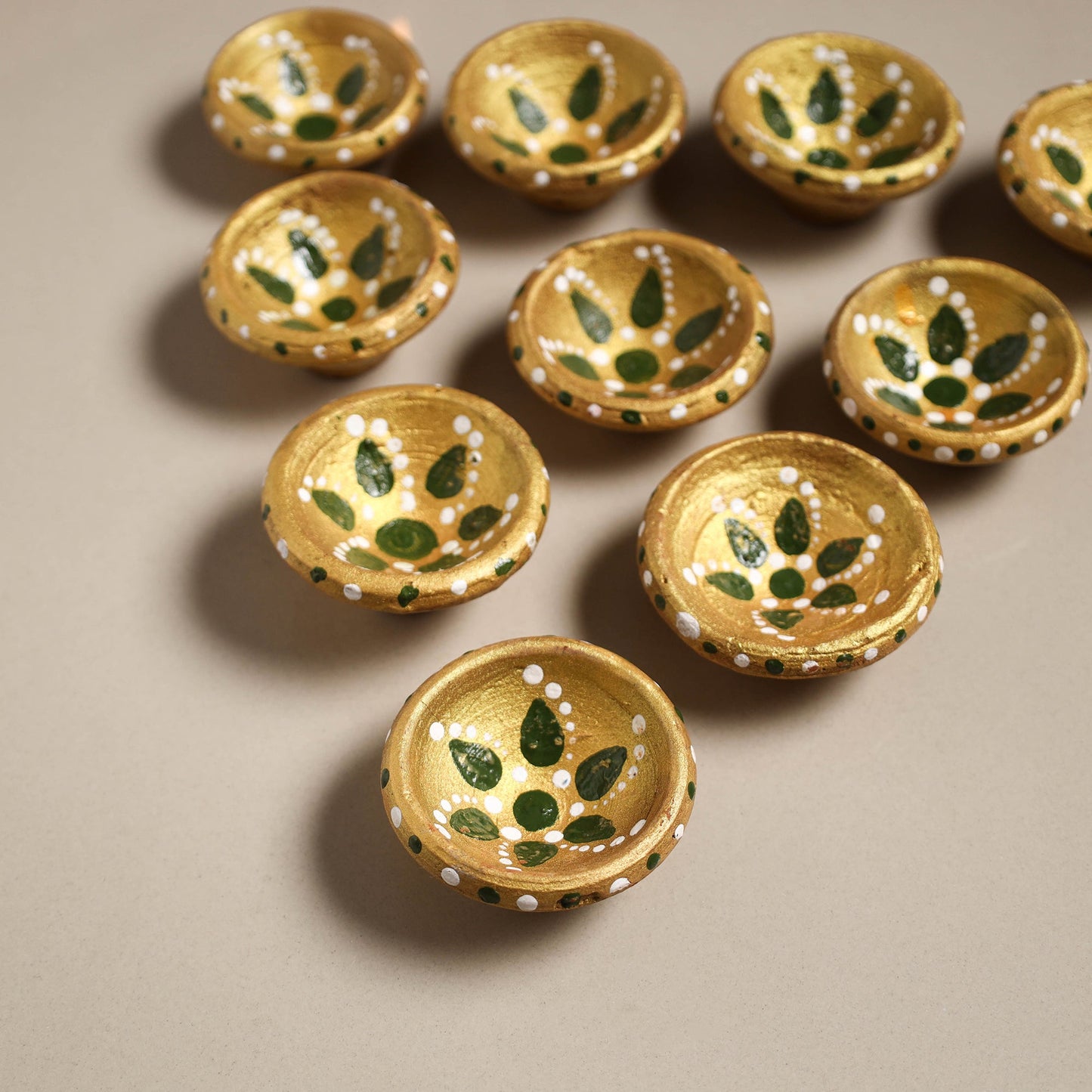 Decorative handpainted clay diya (set of 10) 05