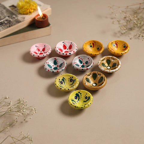 Decorative handpainted clay diya (set of 10) 32
