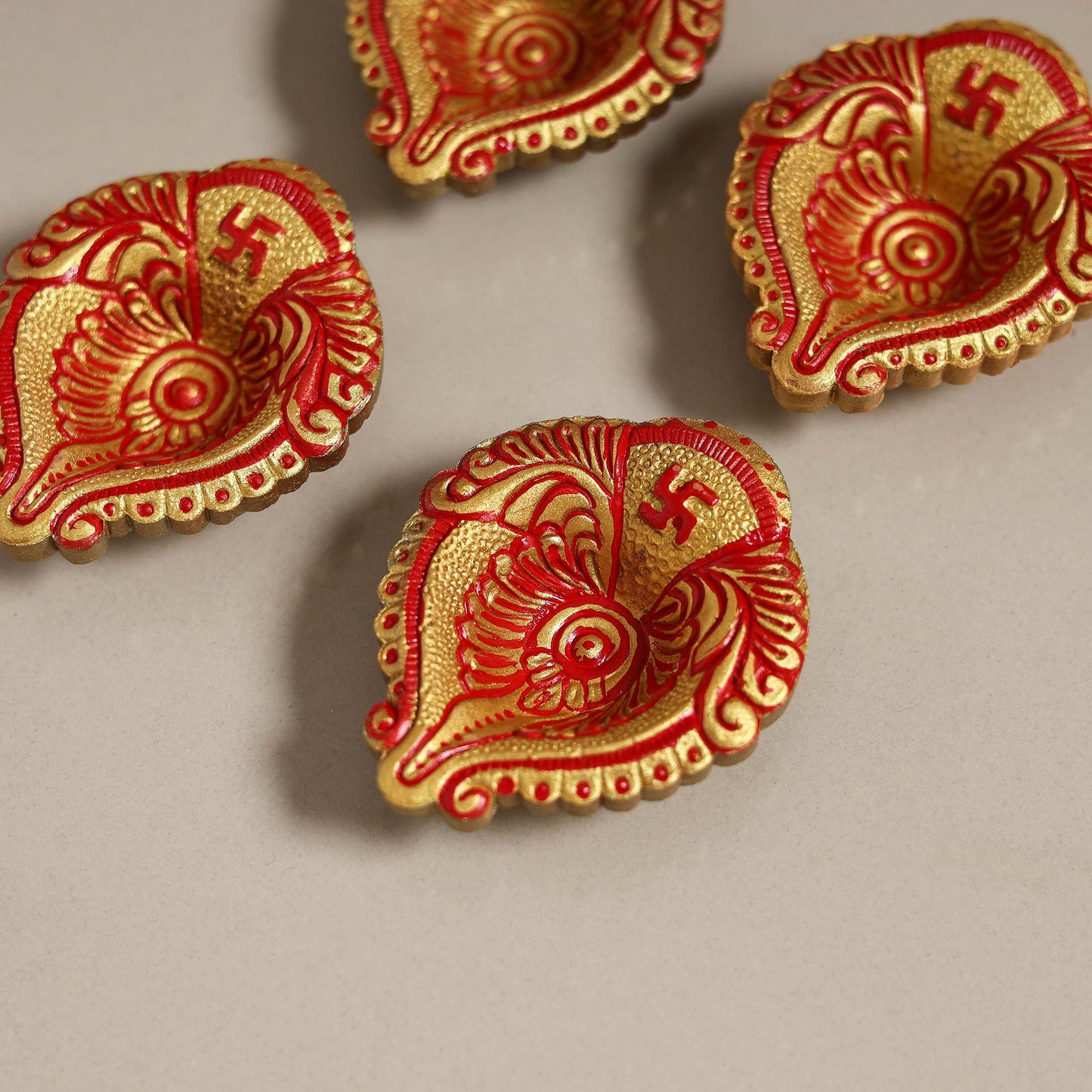 Decorative handpainted clay diya (set of 4) 01 - handcrafted