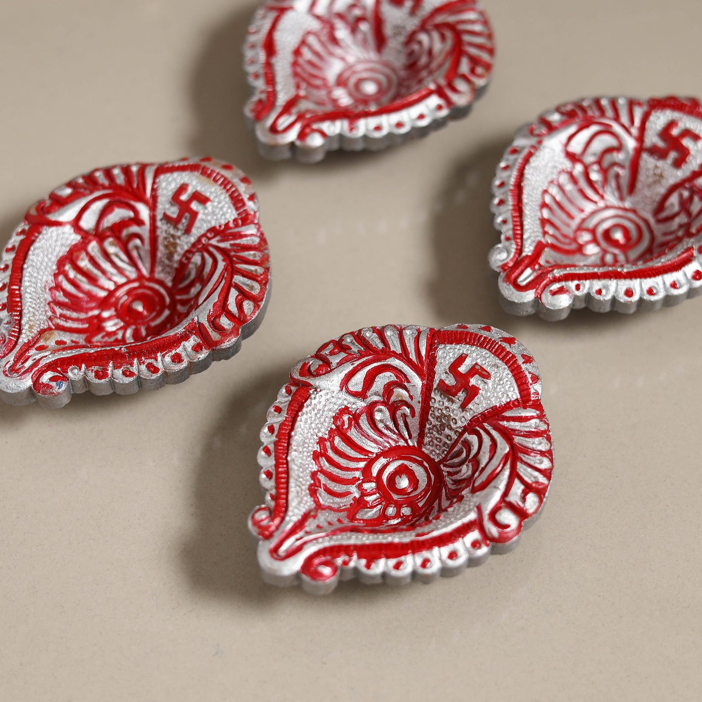 Decorative handpainted clay diya (set of 4) 02 - handcrafted