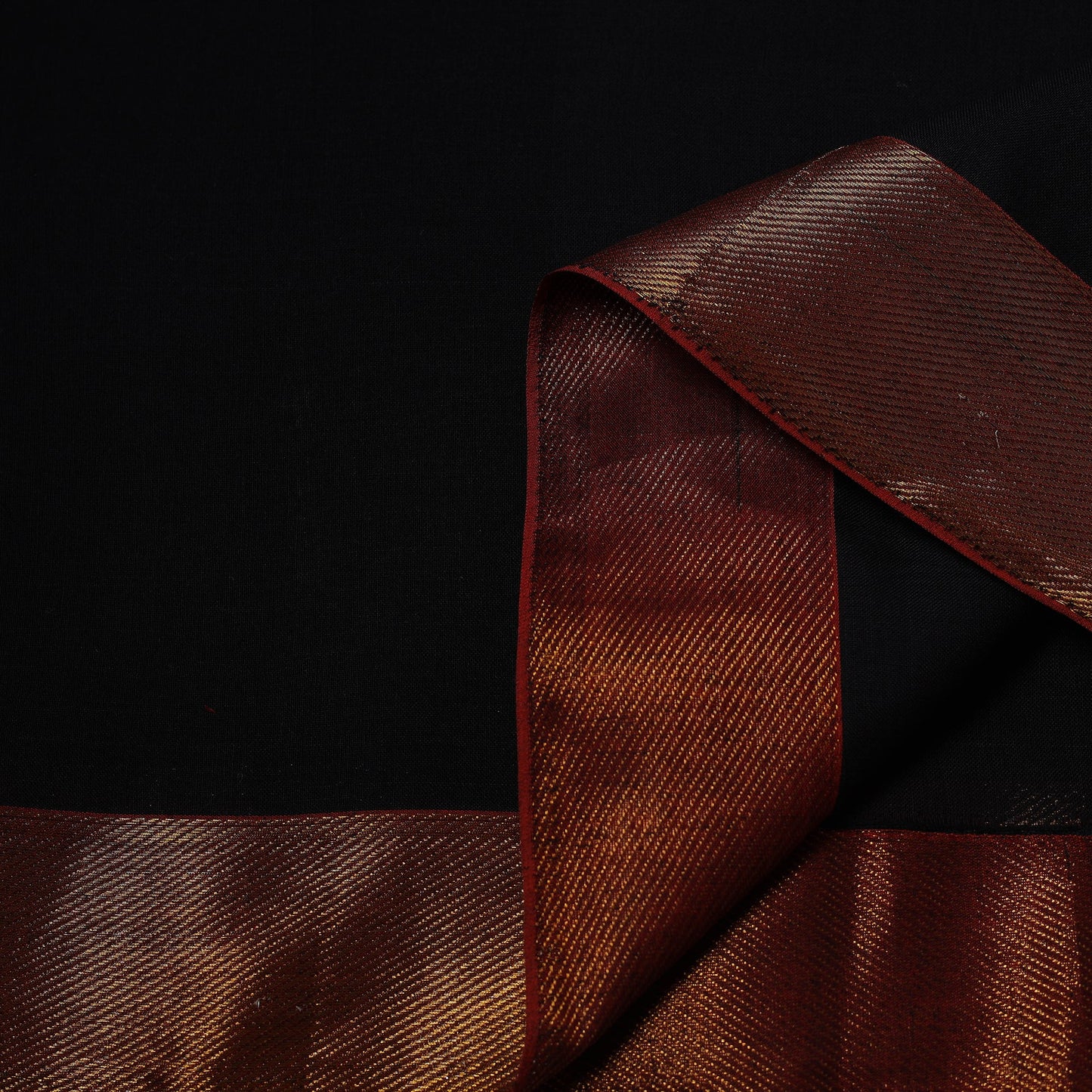 Dharwad cotton fabric with border 08 - handcrafted