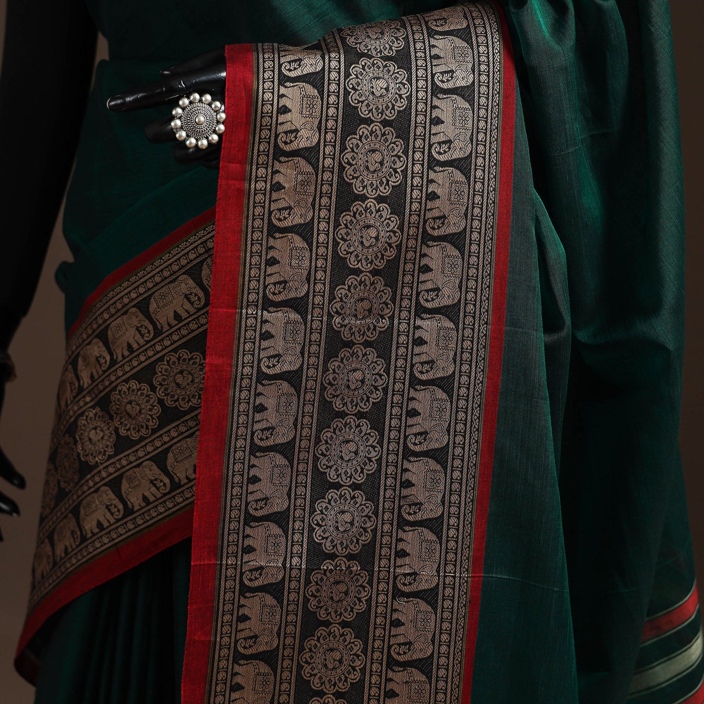 Dharwad cotton saree with border 01 - handcrafted