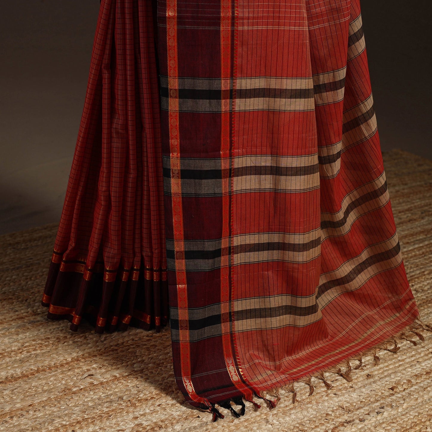 Dharwad cotton saree with border 24 - handcrafted