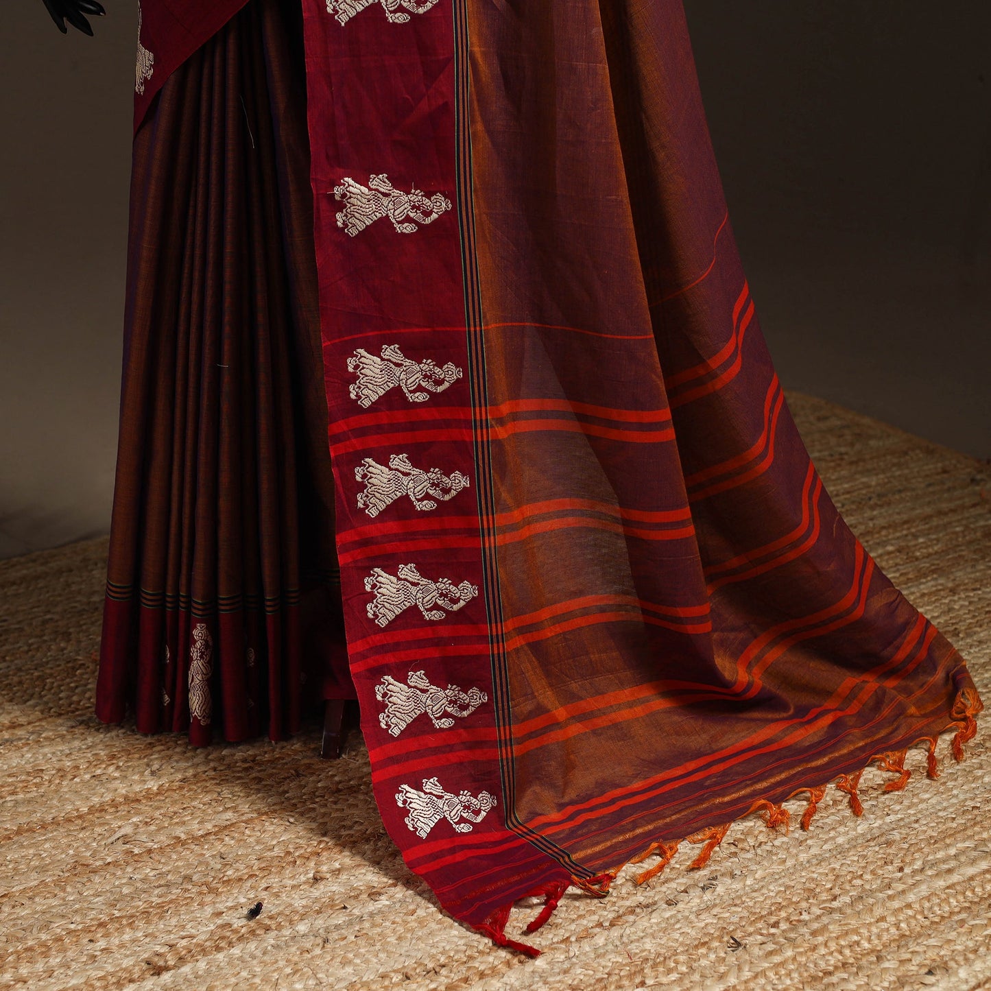 Dharwad cotton saree with border 35 - handcrafted