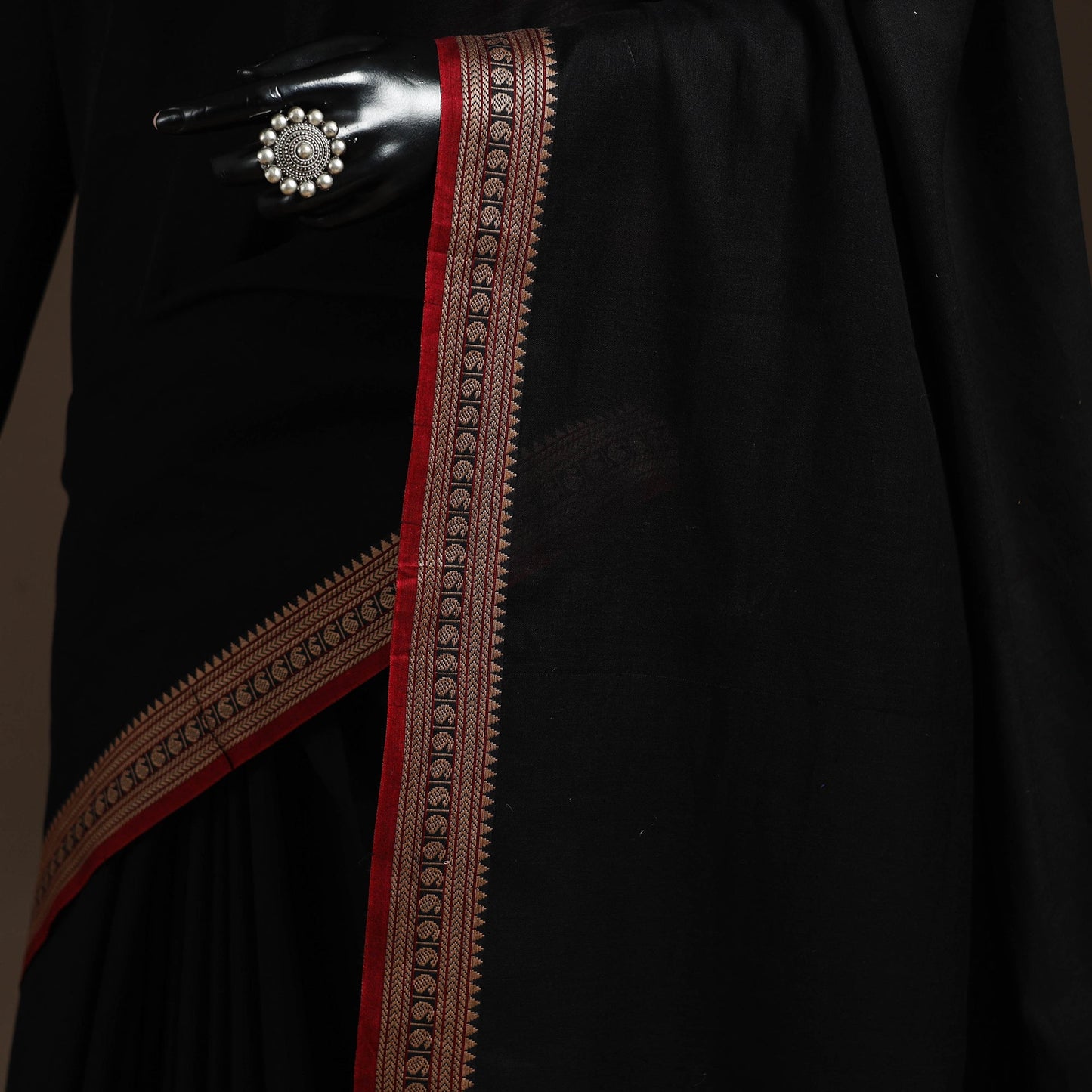 Dharwad cotton saree with border 46 - handcrafted