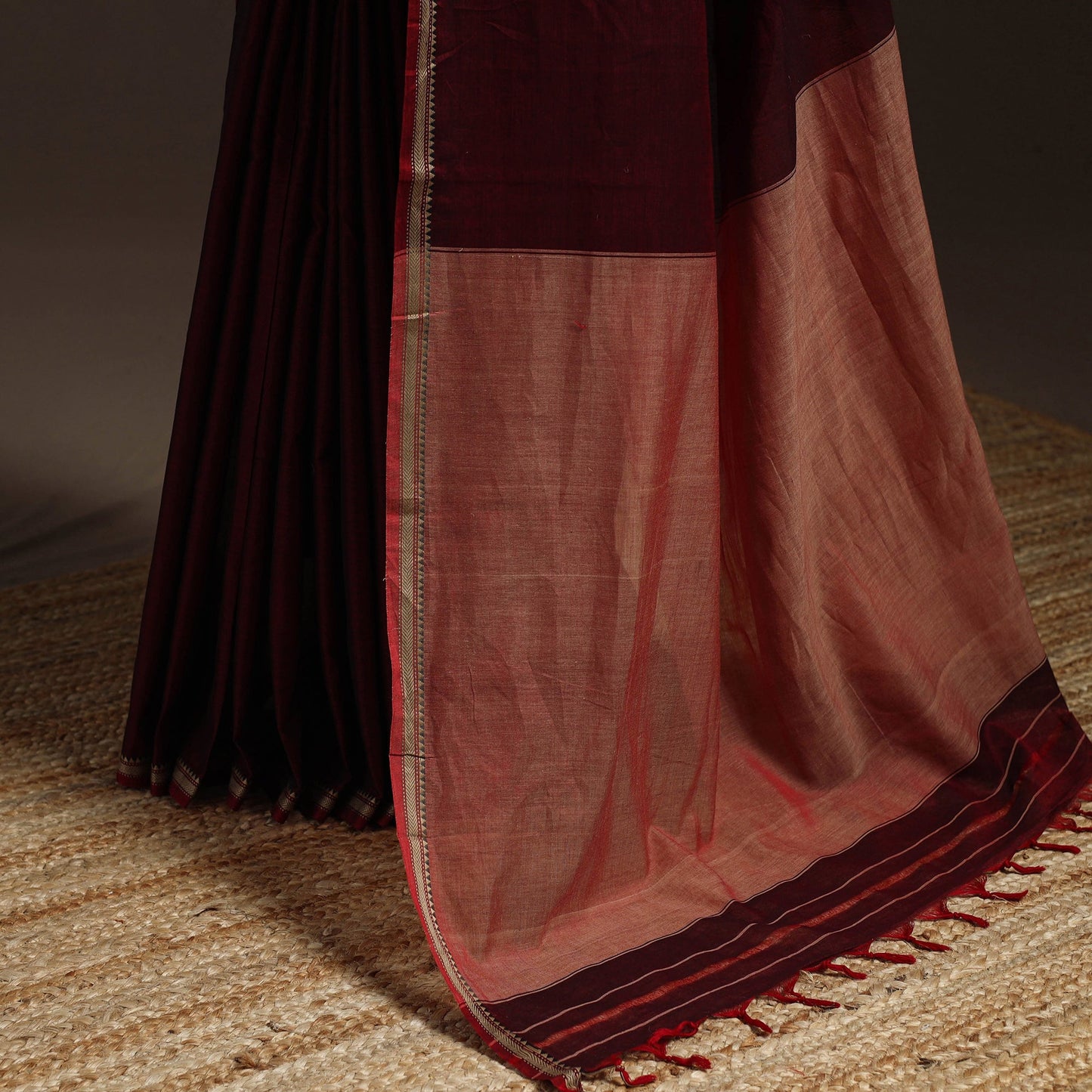 Dharwad cotton saree with border 53 - handcrafted