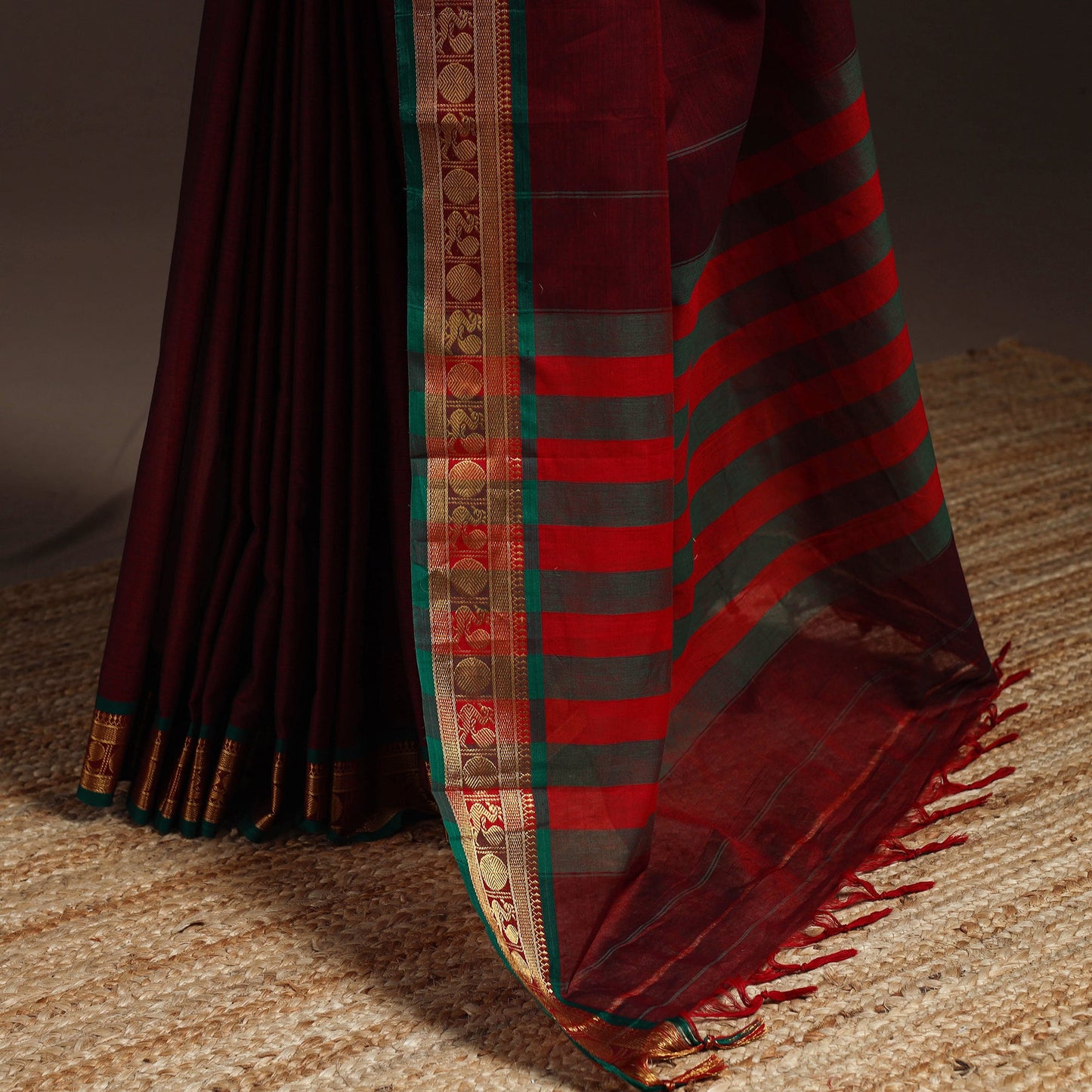 Dharwad cotton saree with border 55 - handcrafted