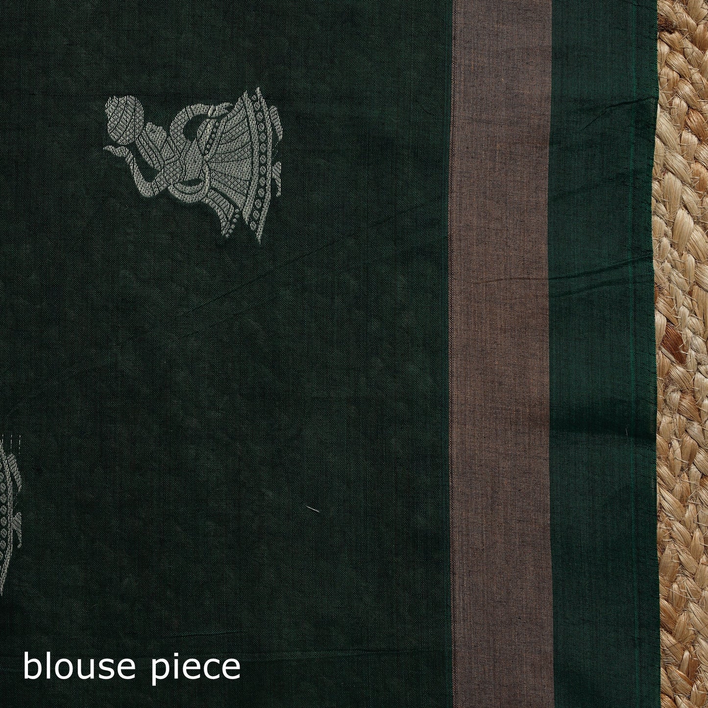 Dharwad cotton saree with thread buta 10 - handcrafted