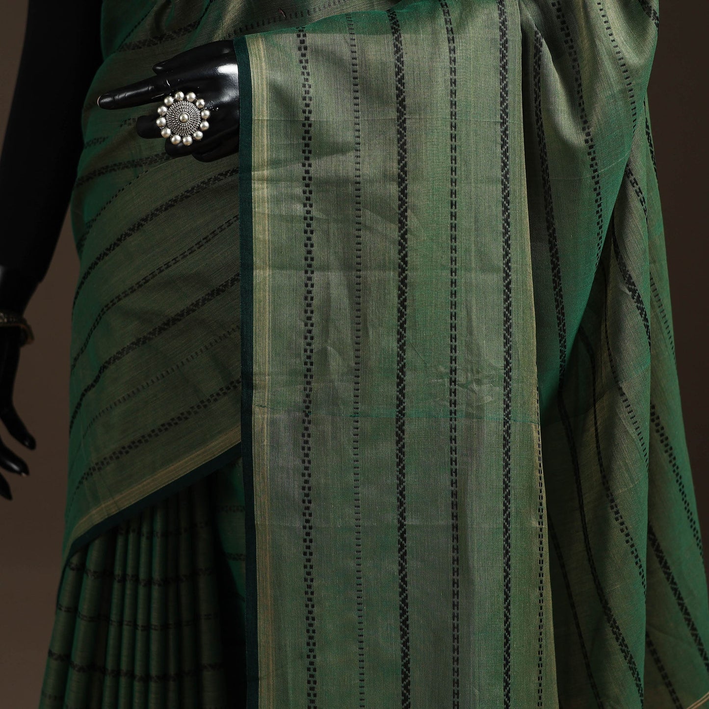 Dharwad cotton saree with thread stripes 06 - handcrafted