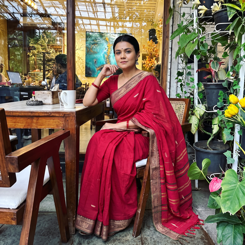Pink Dharwad Woven Thread Buti Mercerised Cotton Saree with Border, draped and worn by a woman, AI visual of the saree, iTokri