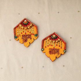 Diwali gift hamper - festive fabric toran with shubh laabh