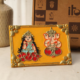 Diwali gift hamper - festive floating candles with shubh