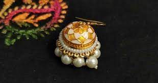 Meenakari: a world of colors stories and tradition