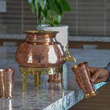 6 benefits of drinking water in copper vessels