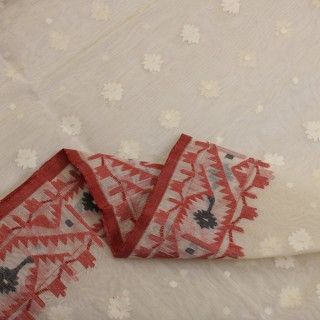 Jamdani sarees ideas- how can you donne the traditional