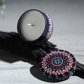 Eco-friendly premium tin coconut soy candle (small) 41