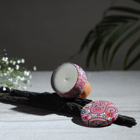 Eco-friendly premium tin coconut soy candle (small) 43