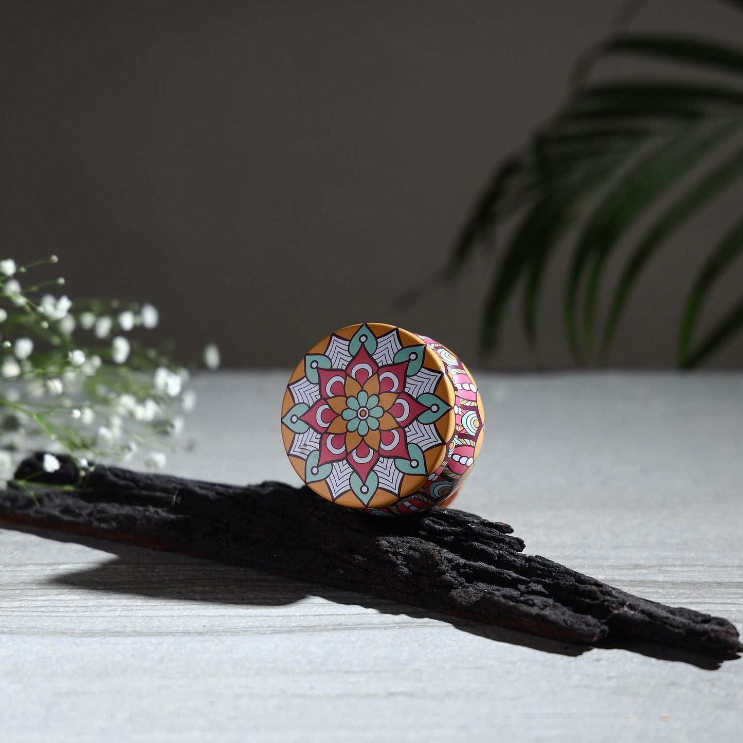 Eco-friendly premium tin coconut soy candle (small) 44