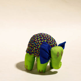  Crocodile - Handmade Stuffed Toy by Dastkar Ranthambhore 
