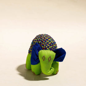 Crocodile - Handmade Stuffed Toy by Dastkar Ranthambhore 