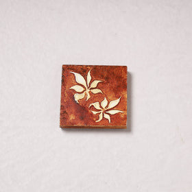  Embossed Stone Work Handpainted Wooden Fridge Magnet 