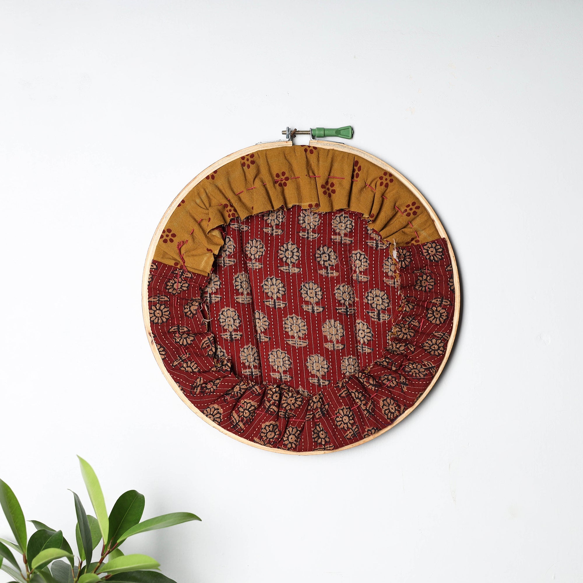  Embroidery Hoop Wall Decor (Large) 08 