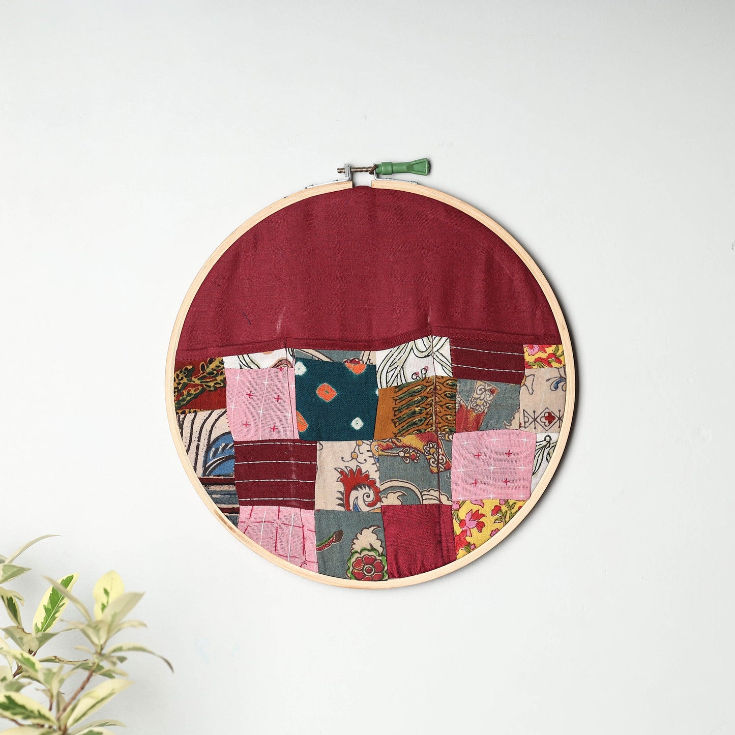  Embroidery Hoop Wall Decor (Large) 23  