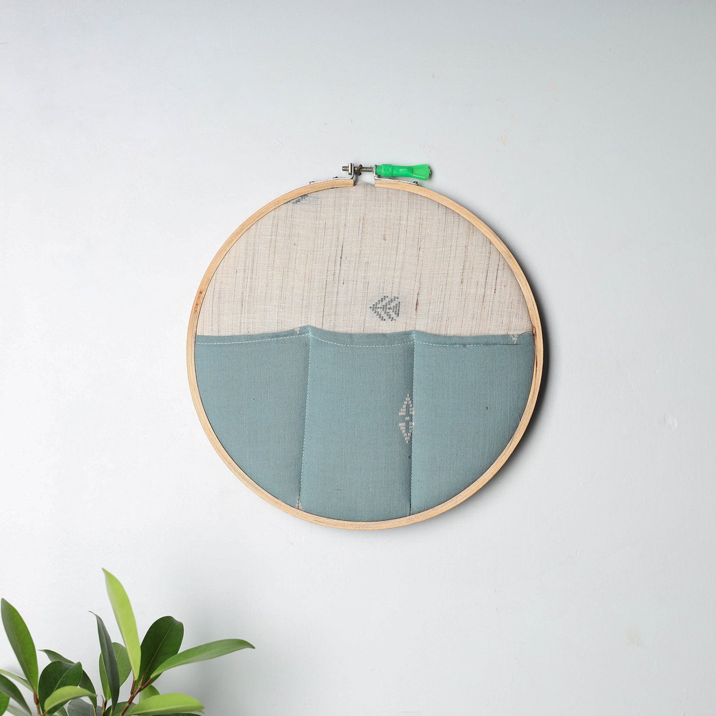  Embroidery Hoop Wall Decor (Medium) 26 