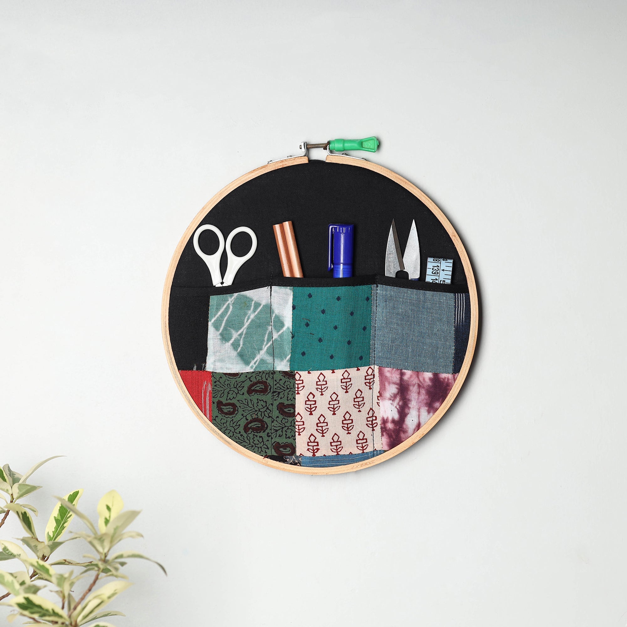  Embroidery Hoop Wall Decor (Medium) 32  