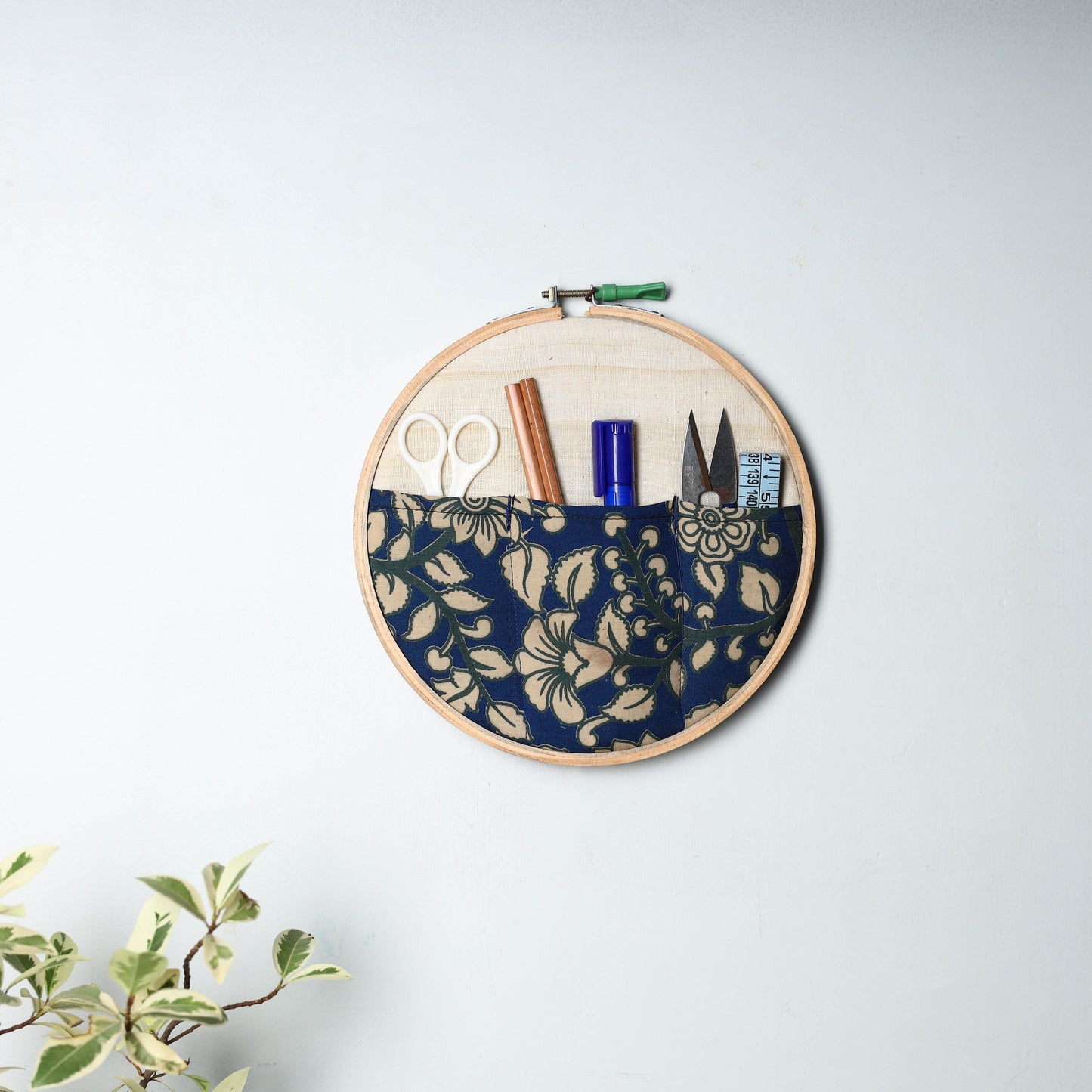  Embroidery Hoop Wall Decor 13 