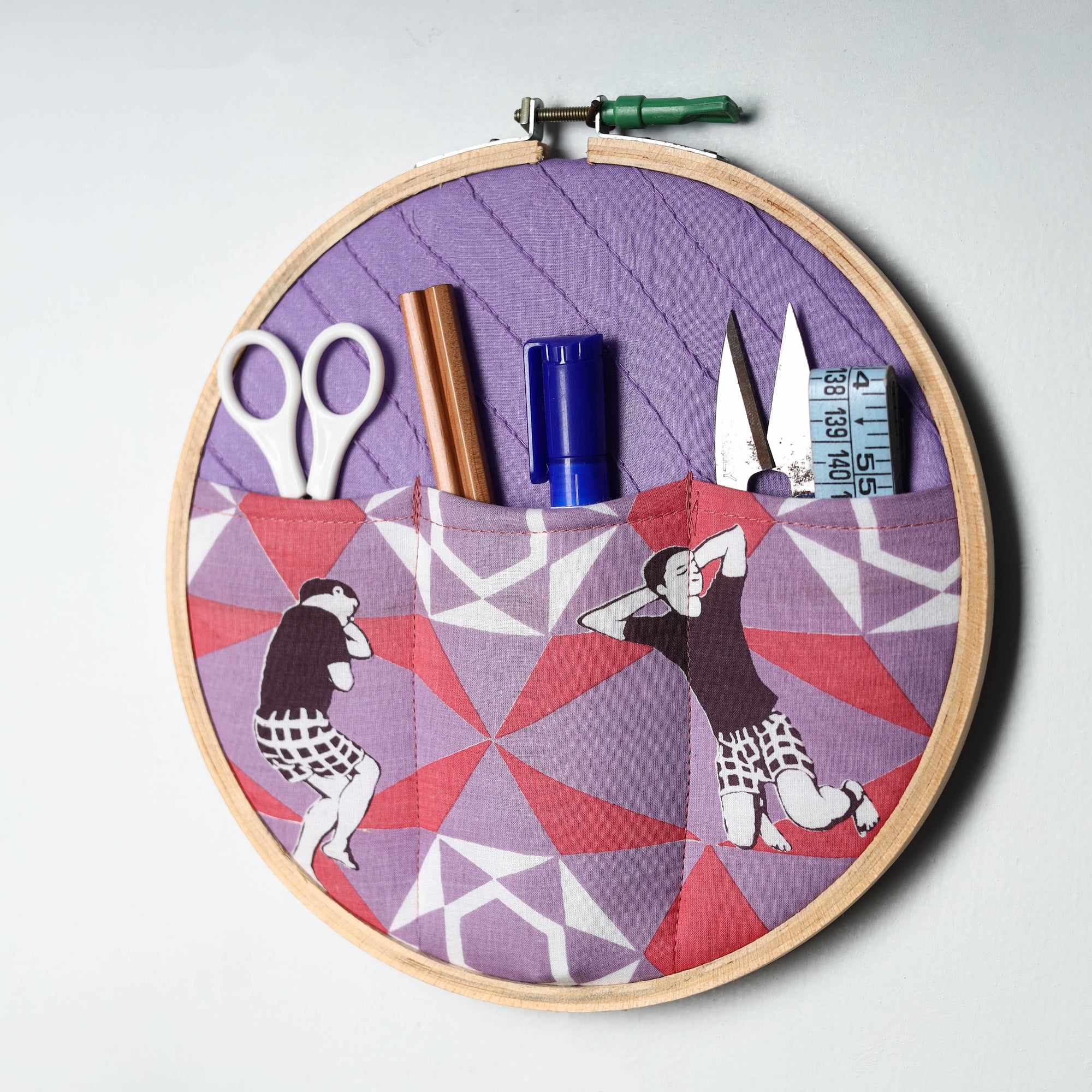  Embroidery Hoop Wall Decor 22 
