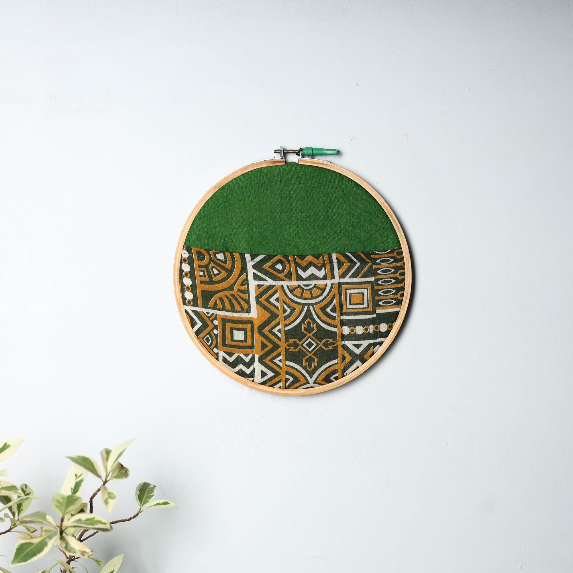  Embroidery Hoop Wall Decor 35 