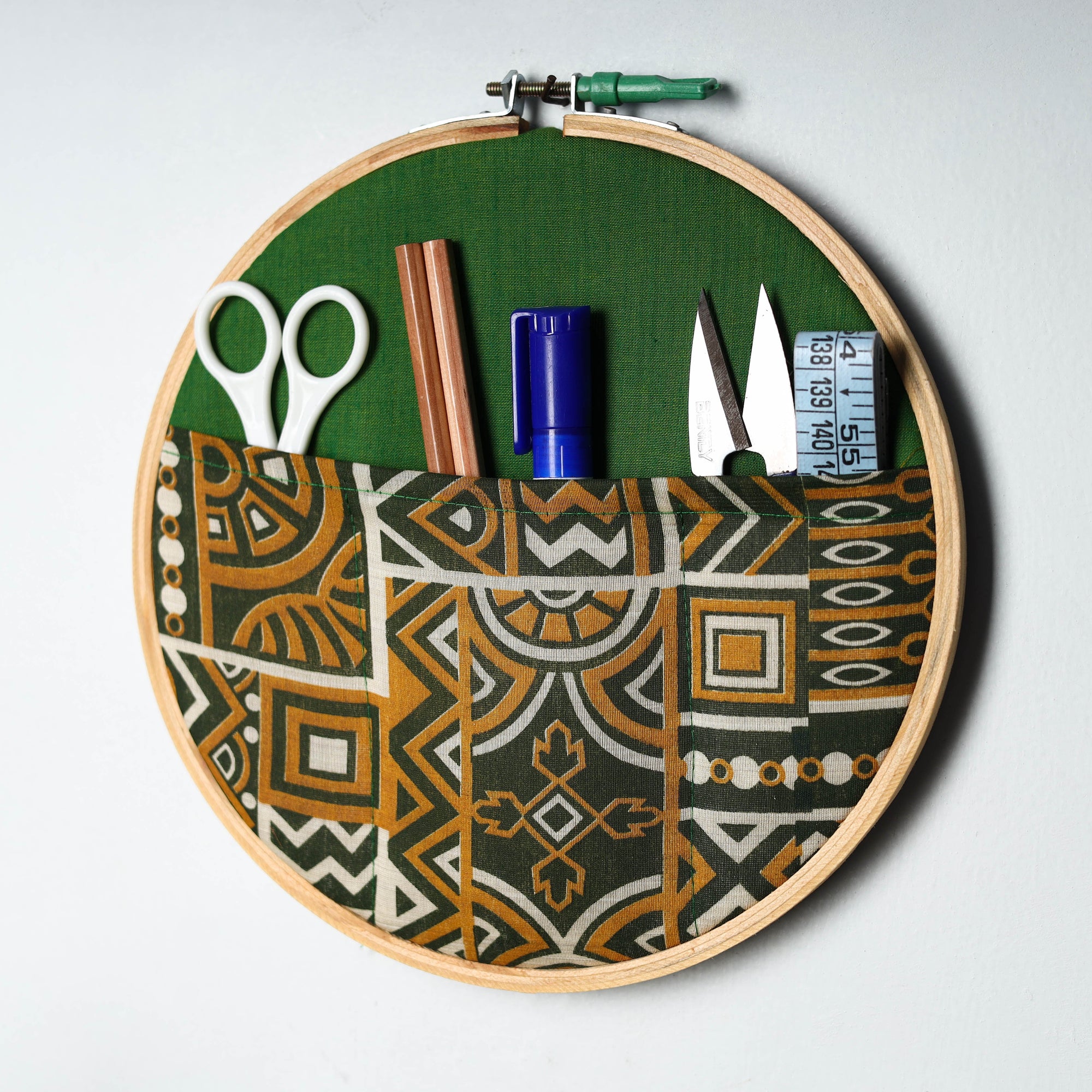  Embroidery Hoop Wall Decor 35 