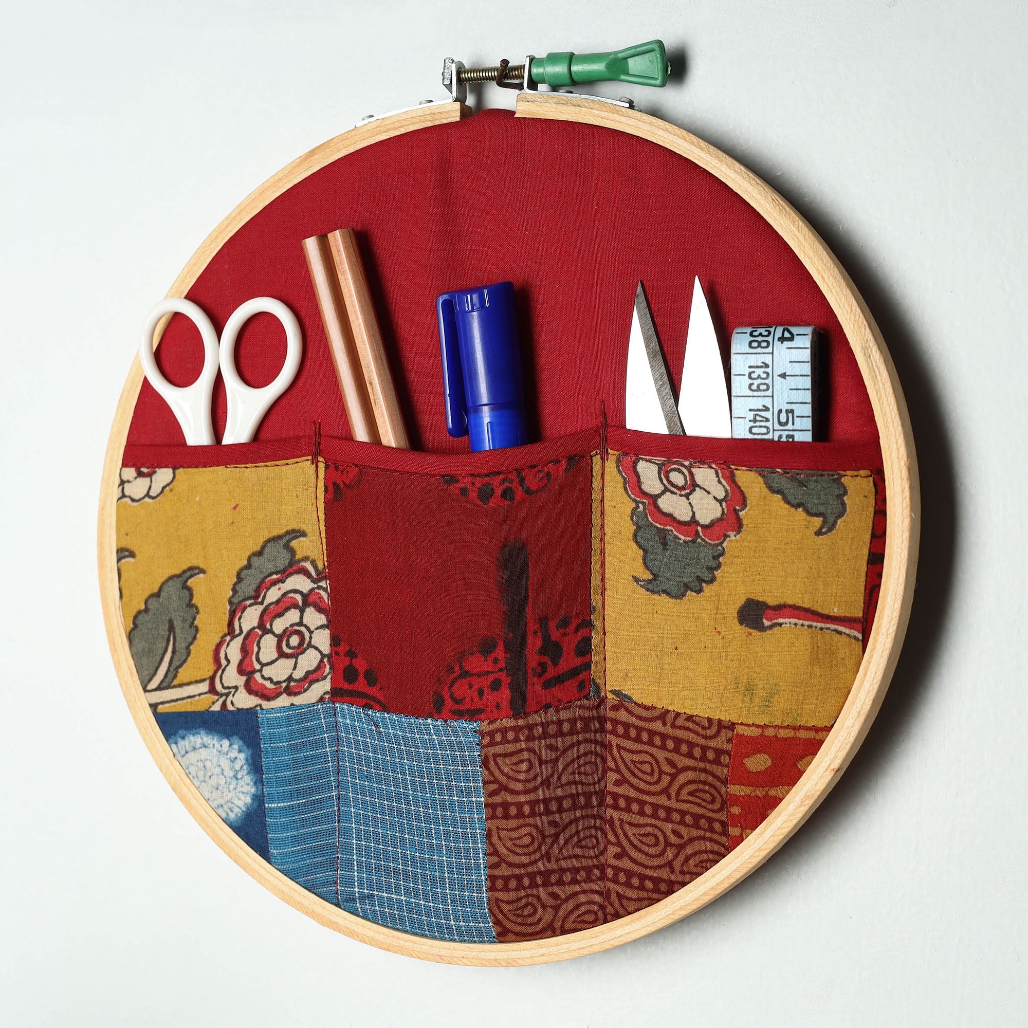  Embroidery Hoop Wall Decor (Small) 37 